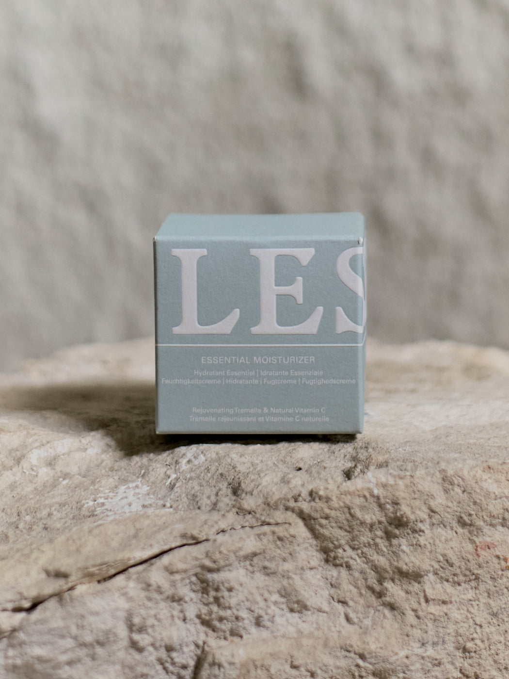LESSE Essential Moisturiser